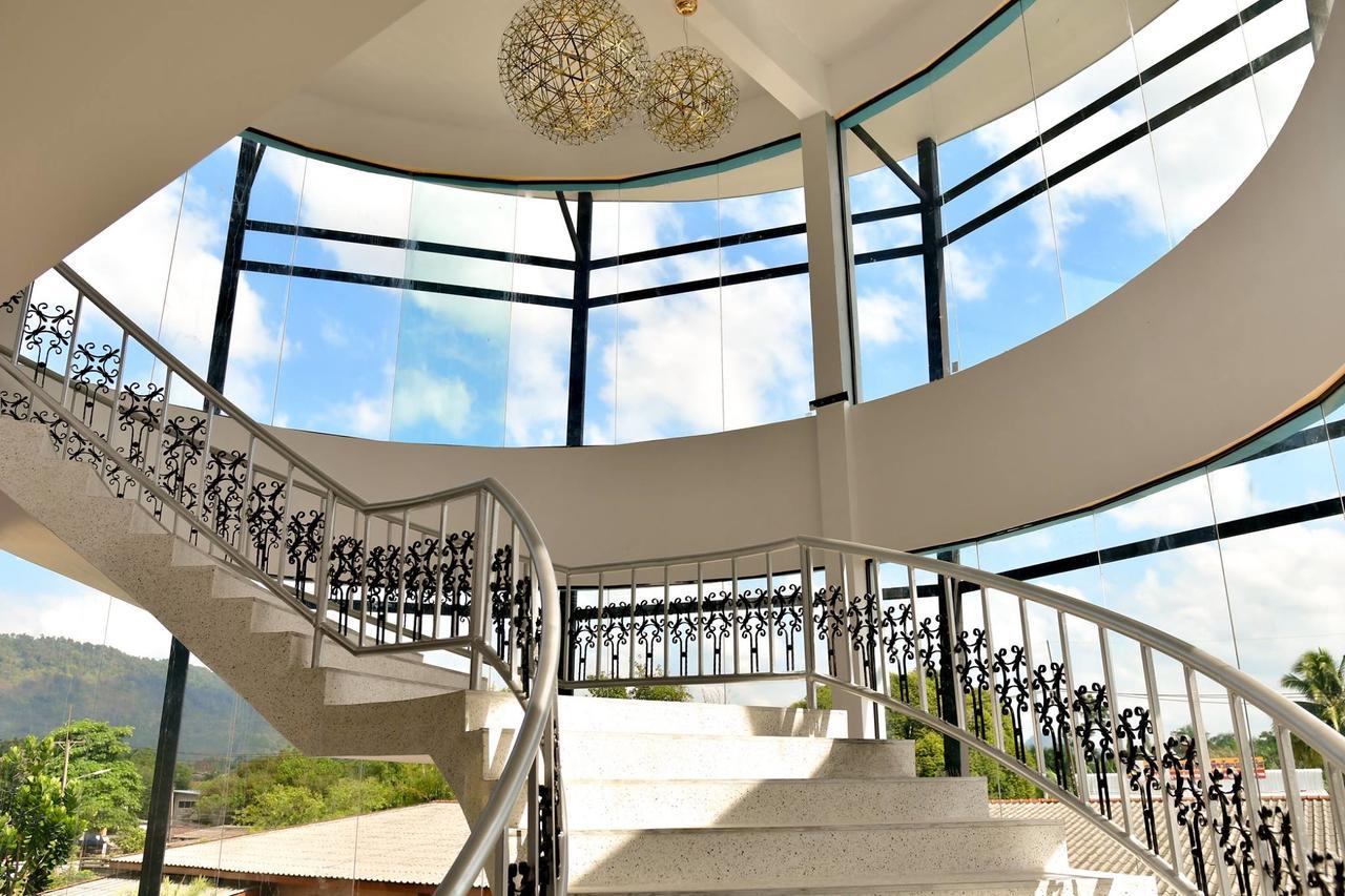 Baan Yamoo Ranong Hotel Kültér fotó
