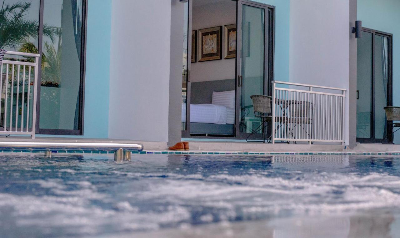 Baan Yamoo Ranong Hotel Kültér fotó