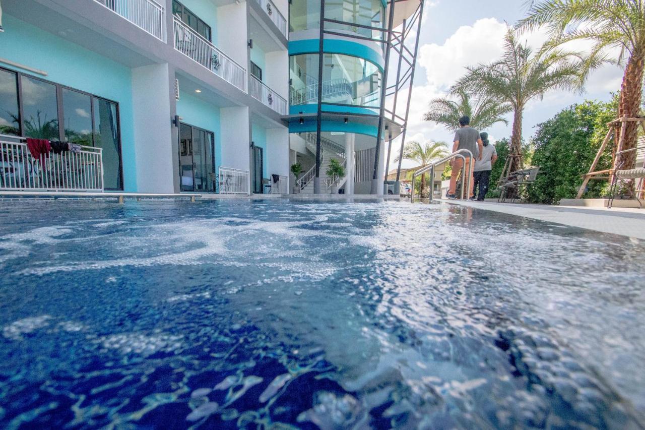 Baan Yamoo Ranong Hotel Kültér fotó
