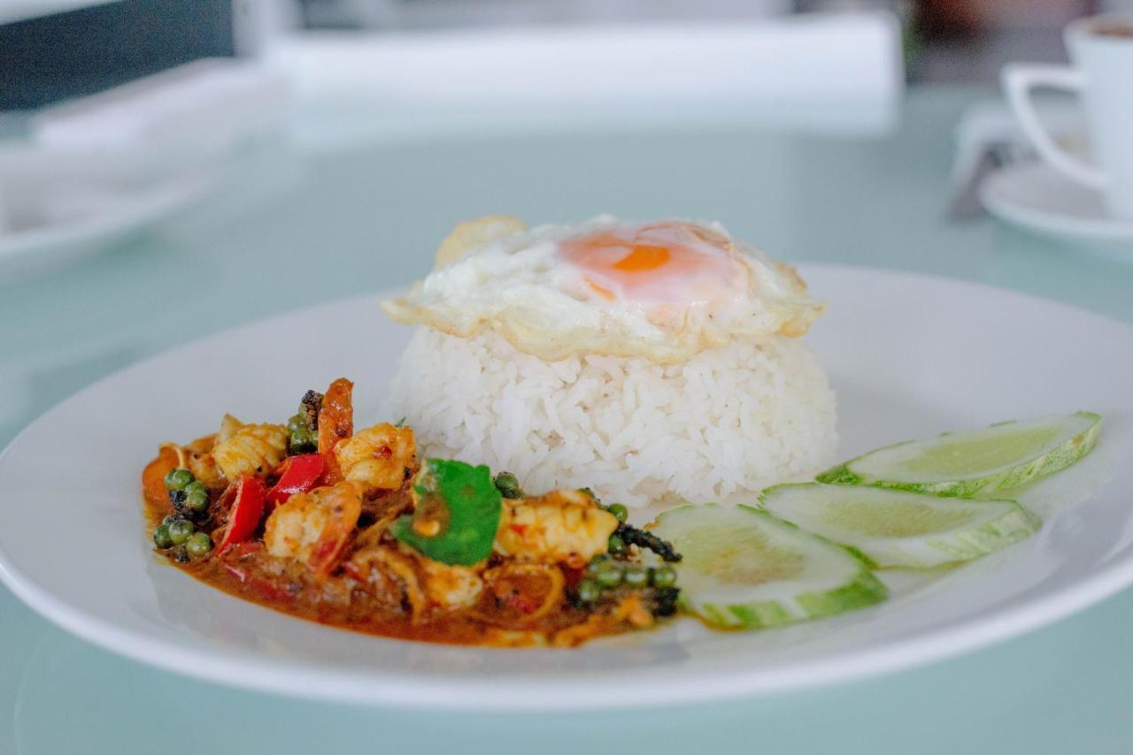 Baan Yamoo Ranong Hotel Kültér fotó