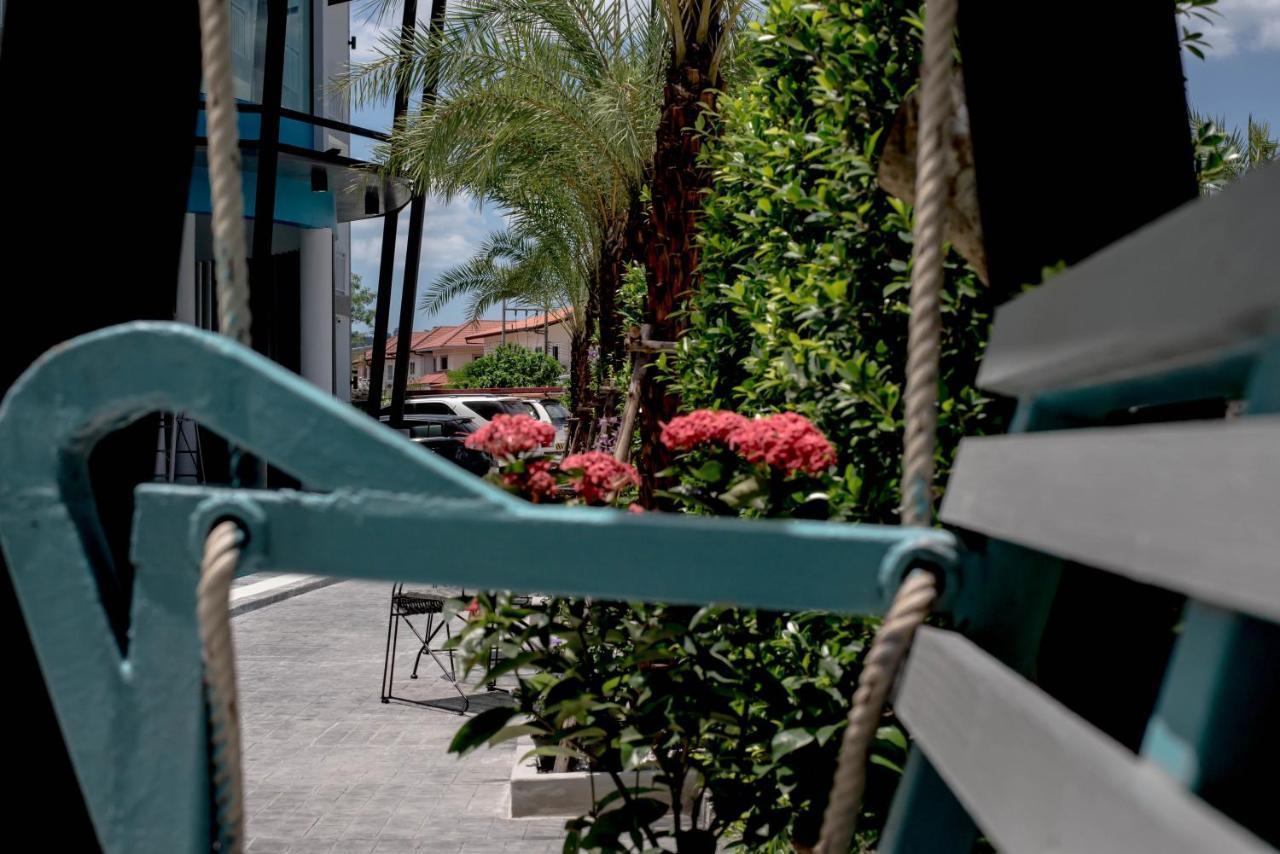 Baan Yamoo Ranong Hotel Kültér fotó